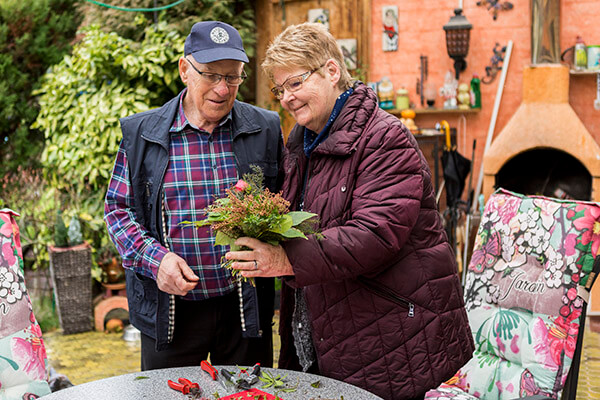 Renate und Dieter von Lom berichten über ihre positiven Erfahrungen mit der Deutsche Leibrenten