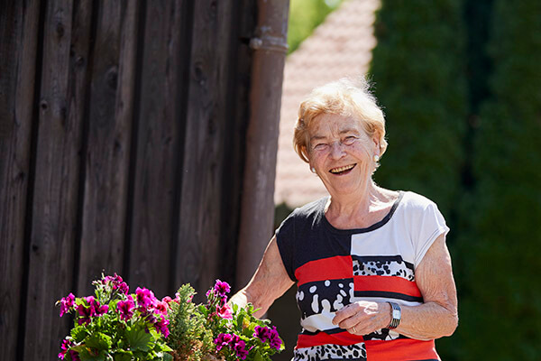 Elisabeth Siepmann ist nun abgesichert und sorgenlos. Dies hat sie der Deutsche Leibrenten zu verdanken.